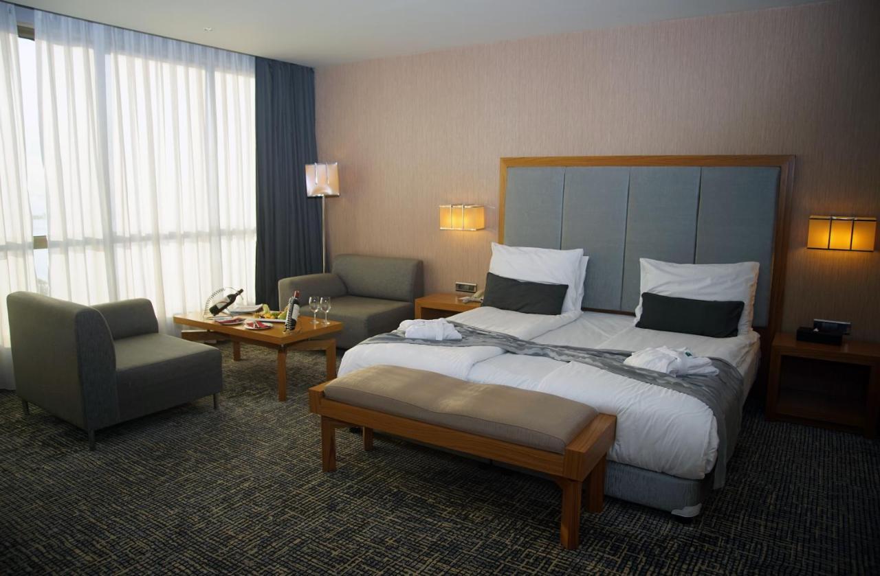 The Green Park Pendik İstanbul Dış mekan fotoğraf A room at the hotel
